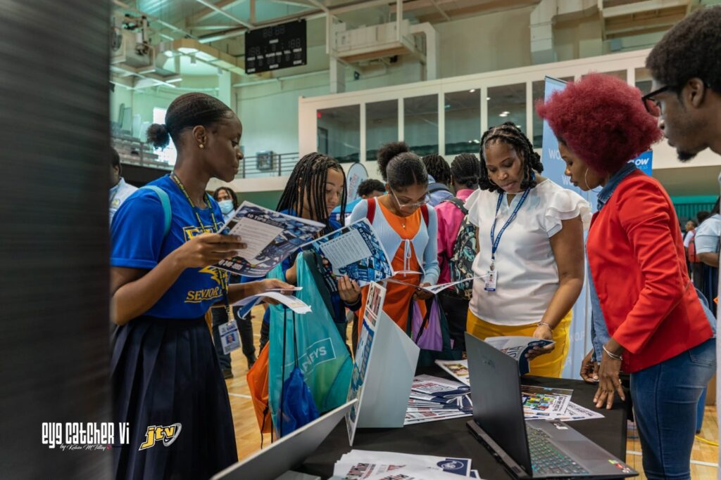 Andrea Wilson of Japhix entertains students at ESHS Career Expo