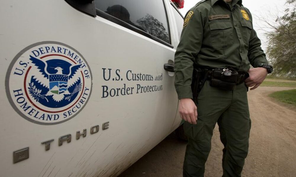 U.S. Customs and Border Protectopn agent