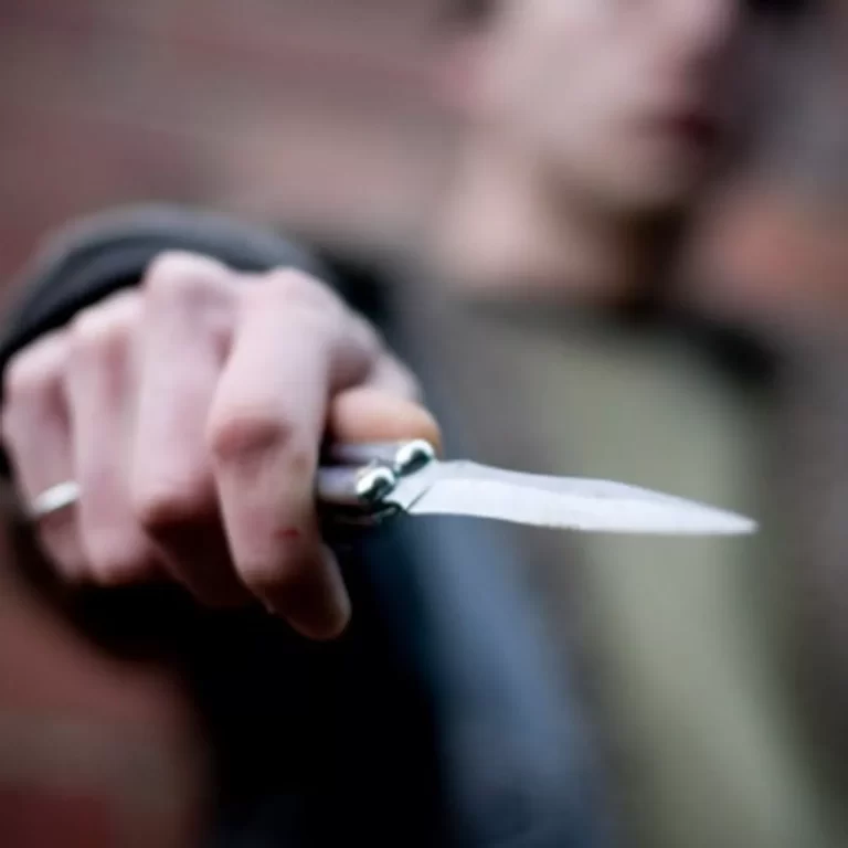 Knife-Wielding Bandit Strikes Again in Tortola, Targeting Late-Night Workers