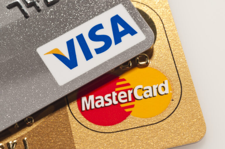 Some Businesses Continue To Insist On Minimum Spending For Credit Card Payment
