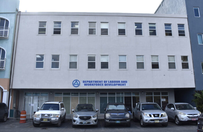 Government Ends Indefinite Work Permit Exemptions in Major Policy Shift